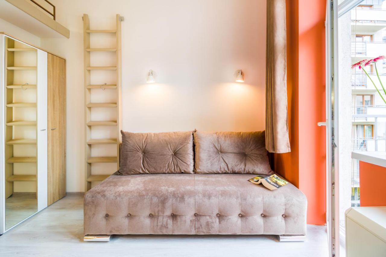 Solna Atelier Διαμέρισμα Krasków Εξωτερικό φωτογραφία