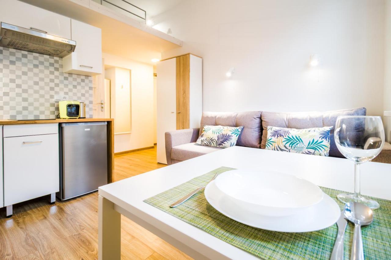 Solna Atelier Διαμέρισμα Krasków Εξωτερικό φωτογραφία